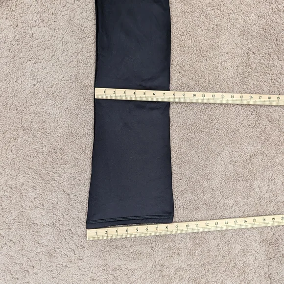Athleta Black Metro Bootcut Yoga Pants Size Medium Tall - Picture 10 of 10